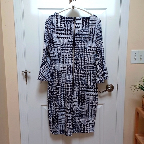 Calvin Klein Dress NWT - Picture 2 of 7